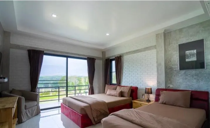 デラックストリプルルーム, Khao Kho Overview Resort