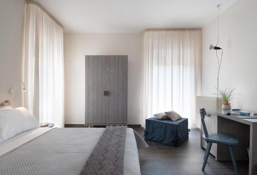 اتاق استاندارد با تخت بزرگ, Kissfromsalento B&b+bike