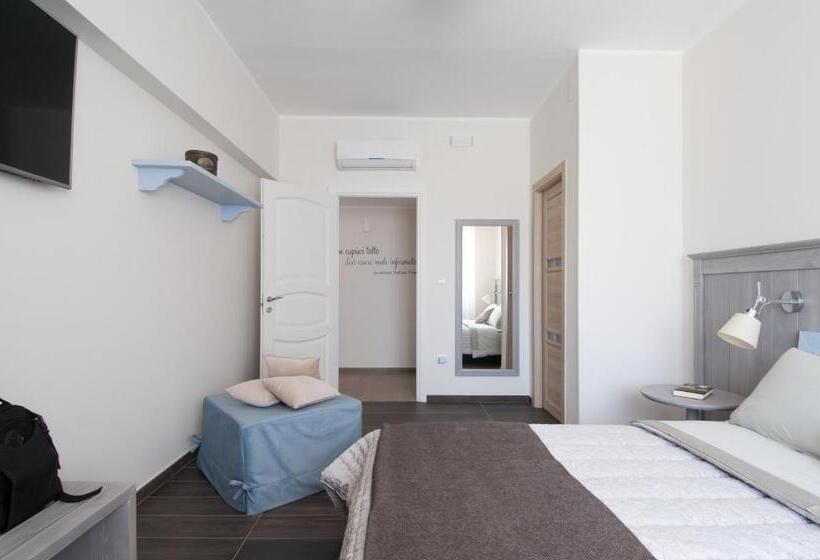 اتاق استاندارد با تخت بزرگ, Kissfromsalento B&b+bike