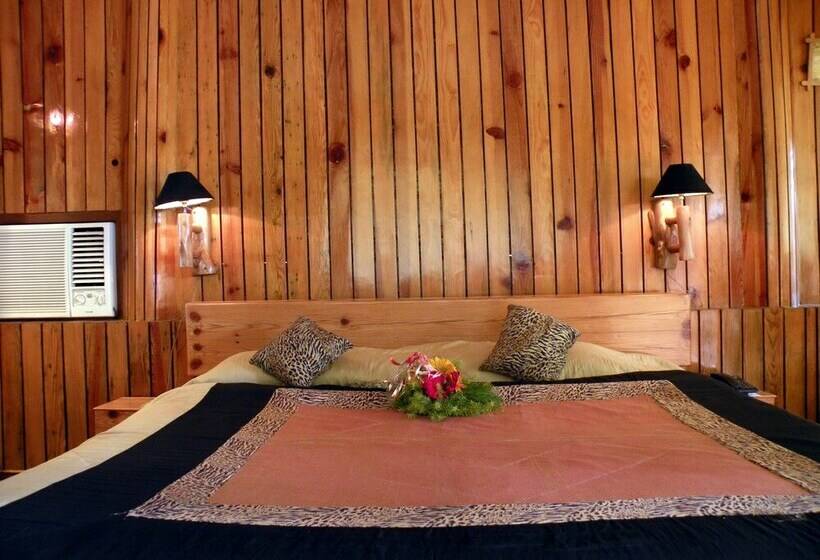 1 Sovrums Hus, Camp Riverwild