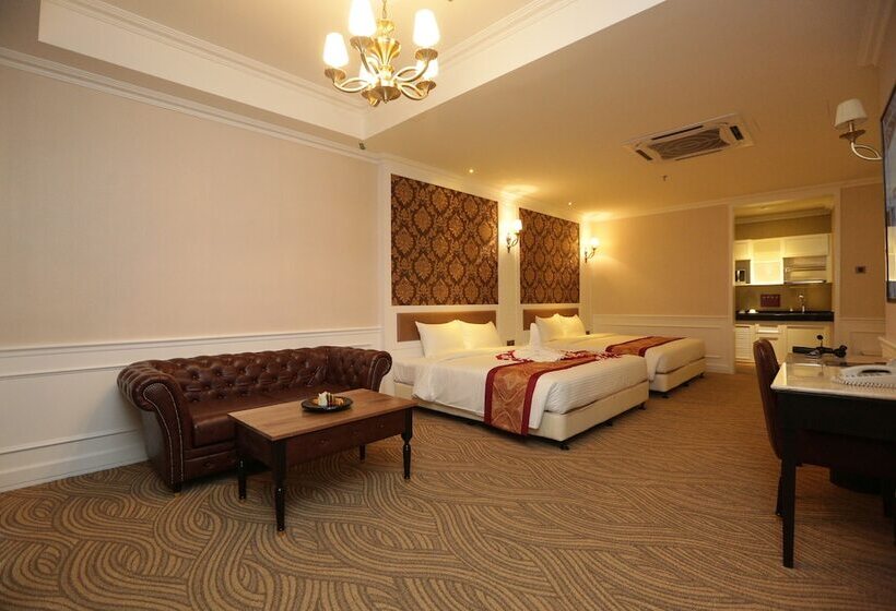 غرفة ديلوكس مزوَّدة بجاكوزي, Tasik Villa International Resort