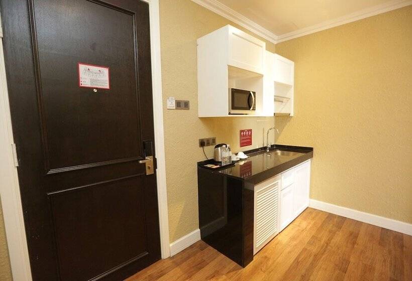 غرفة ديلوكس مزوَّدة بجاكوزي, Tasik Villa International Resort