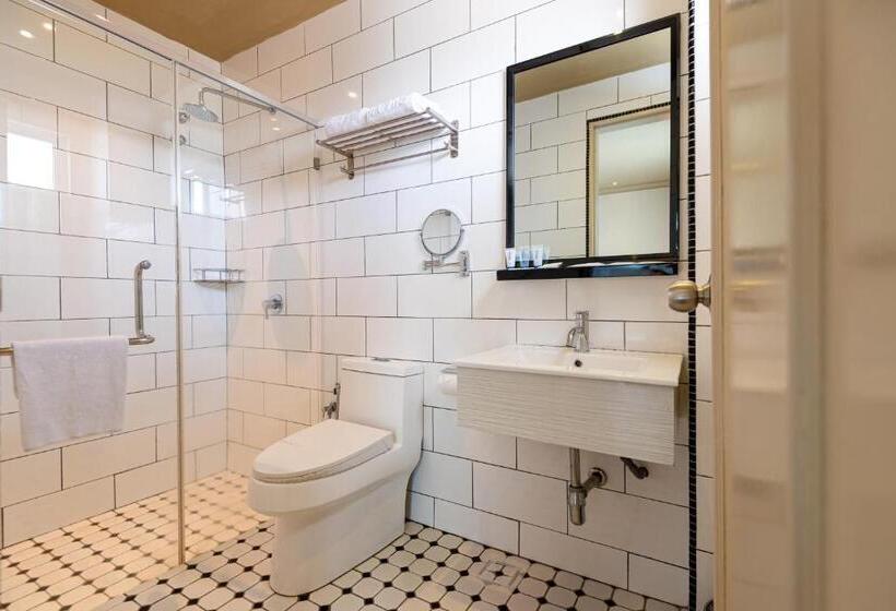 Вилла 2 Спальни, Tasik Villa International Resort