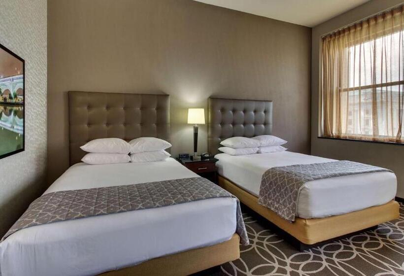 장애인을 위한 수피리어 룸, Drury Plaza Hotel Cleveland Downtown