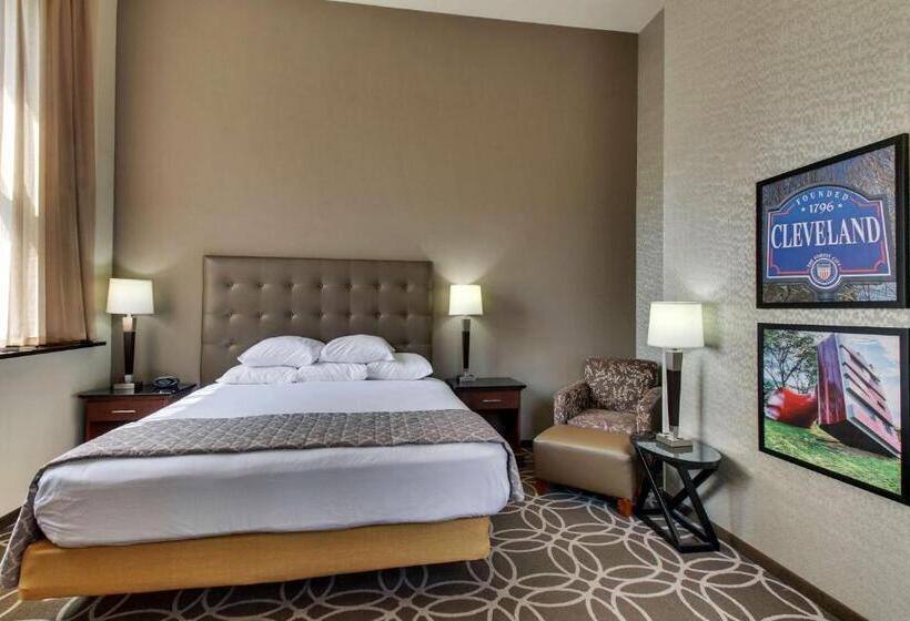 带大床的标准工作室, Drury Plaza Hotel Cleveland Downtown