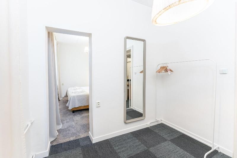 Economy Szoba, Elisabeth Old Town