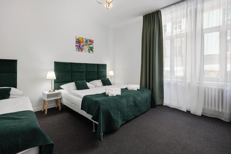 Háromágyas Standard Szoba, Elisabeth Old Town