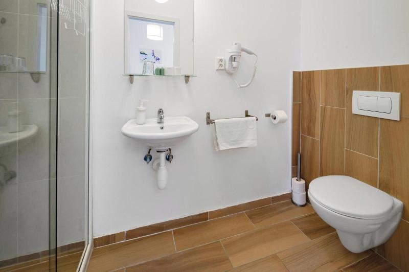 Economy Szoba, Elisabeth Old Town