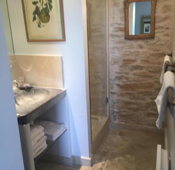 Quarto Estandar, La Borie En Provence