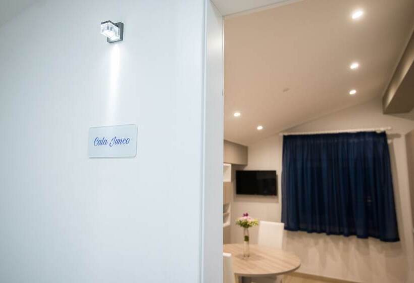 スーペリアールーム, Karma Resort