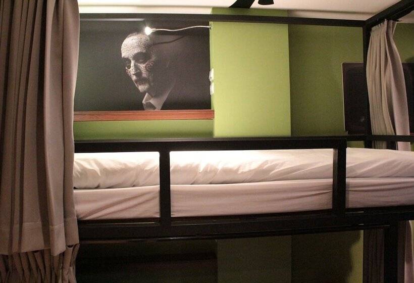 اتاق استاندارد چهار تخته, 逢甲驛站青年旅舍