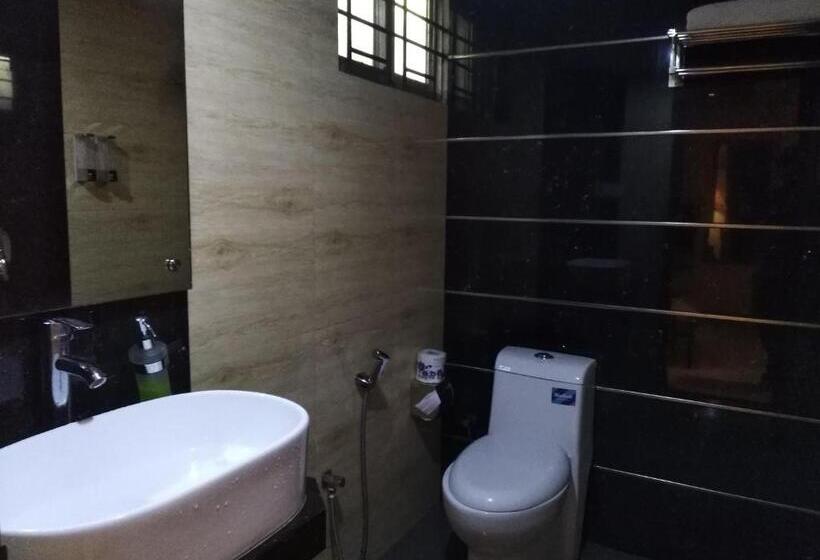 Chambre Economy, Bottomhill Palace