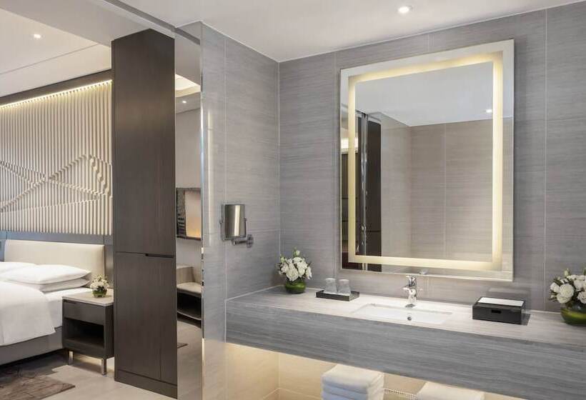 סוויטה אקזקיוטיב, Courtyard By Marriott Tianjin Hongqiao