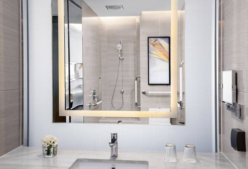 חדר אקזקיוטיב, Courtyard By Marriott Tianjin Hongqiao