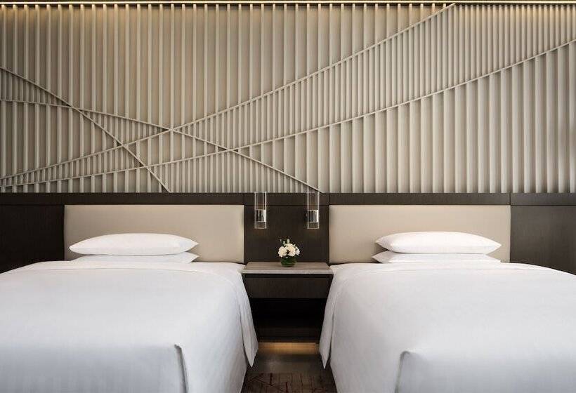 חדר אקזקיוטיב, Courtyard By Marriott Tianjin Hongqiao