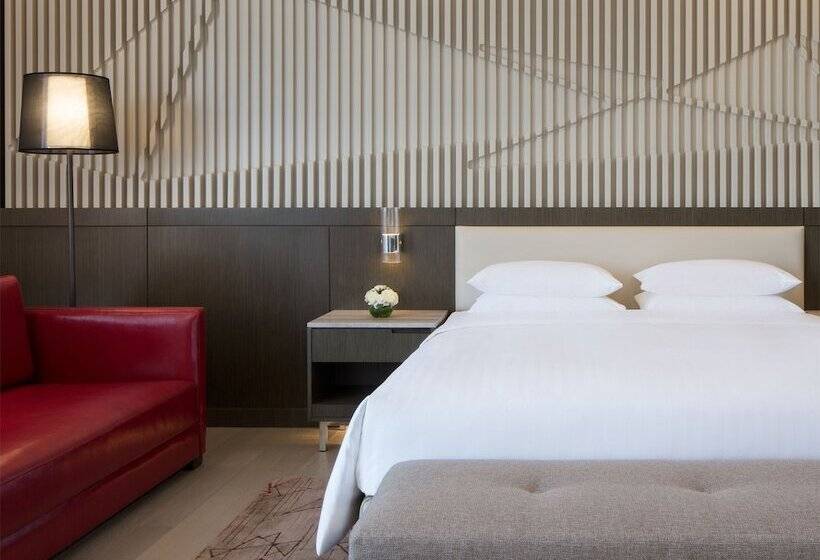 חדר אקזקיוטיב, Courtyard By Marriott Tianjin Hongqiao