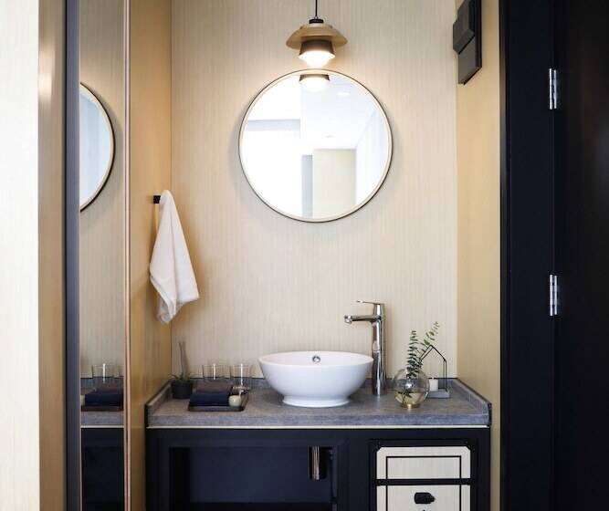 اتاق استاندارد, Ease Access Tsuen Wan