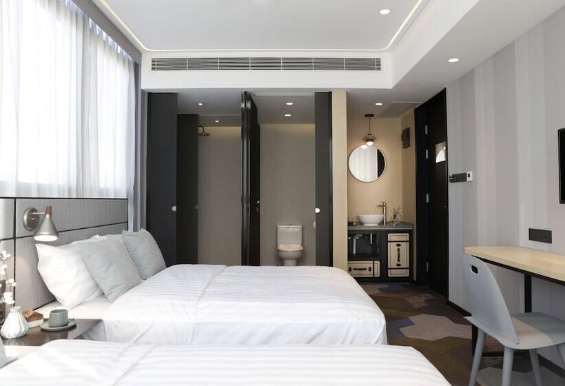 اتاق پرمیوم, Ease Access Tsuen Wan