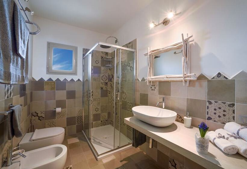 Economy Quadruple Room, Gli Ulivi