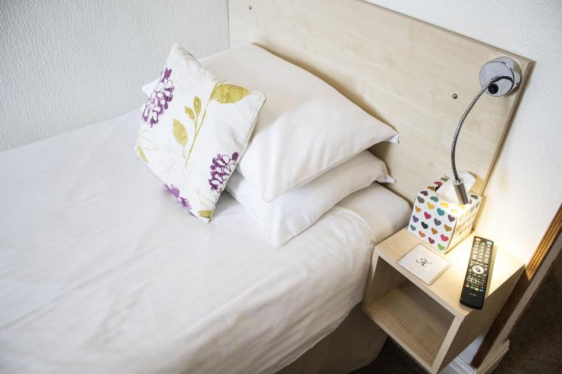 اتاق استاندارد یک نفره, Hazeldene Guest House