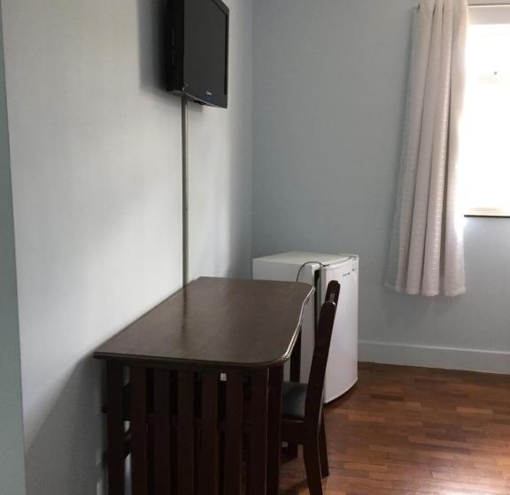 חדר סטנדרט לשלושה, Ita Park