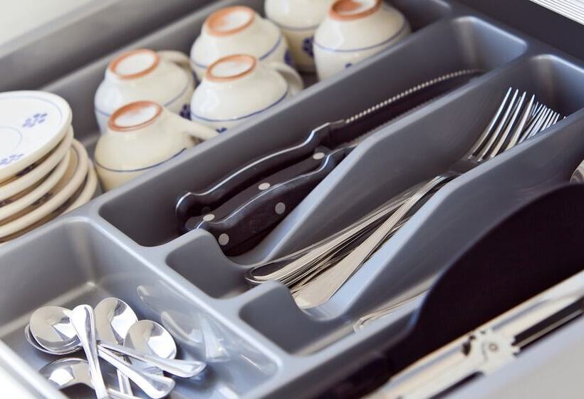 استودیوی استاندارد, Salento Residence & Suite