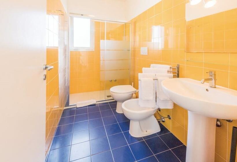 آپارتمان لوکس 2 خوابه, Salento Residence & Suite