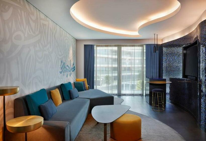 سوئیت با تخت بزرگ, W Dubai  The Palm