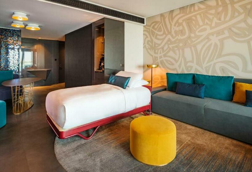 سوئیت با تخت بزرگ, W Dubai  The Palm