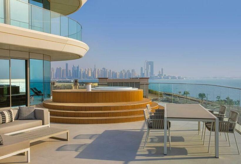 سوئیت با تخت بزرگ, W Dubai  The Palm