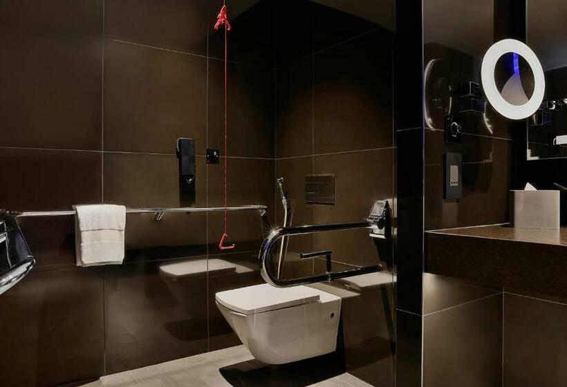 اتاق استاندارد با تخت بزرگ, W Dubai  The Palm