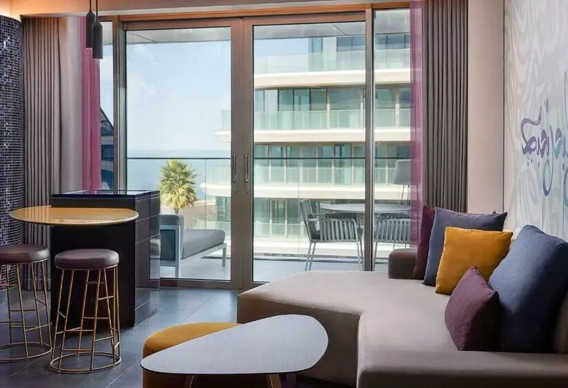 اتاق استاندارد با تخت بزرگ, W Dubai  The Palm