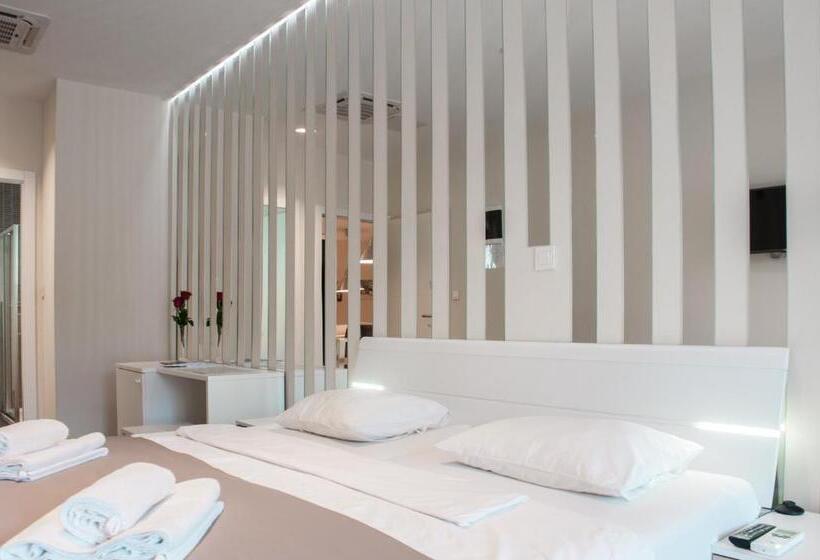 اتاق استاندارد, B&b Schlosser