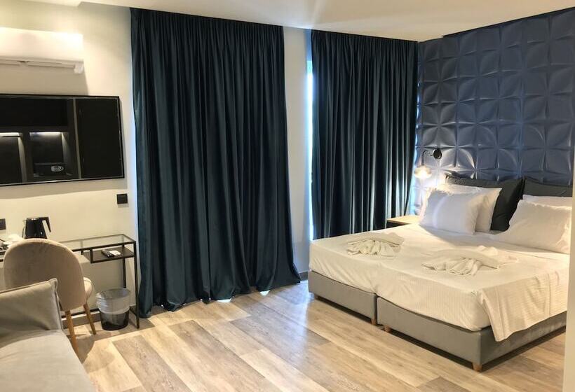 Номер Deluxe, Athens Coast