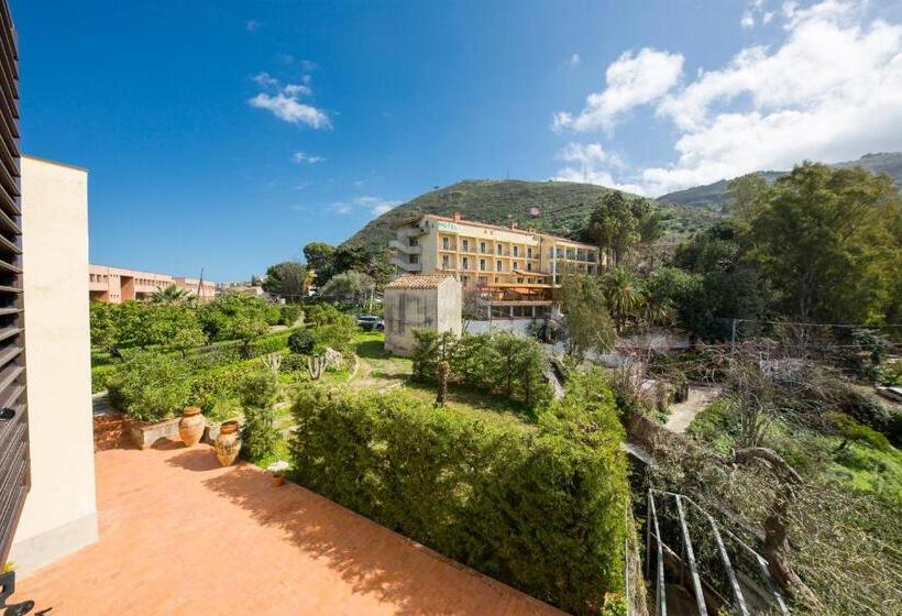 스탠다드 룸 가든 전망, Bouganville B&b