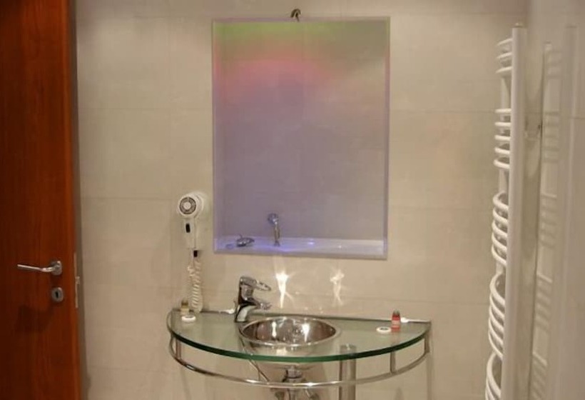 חדר סטנדרט יחיד, Brazil