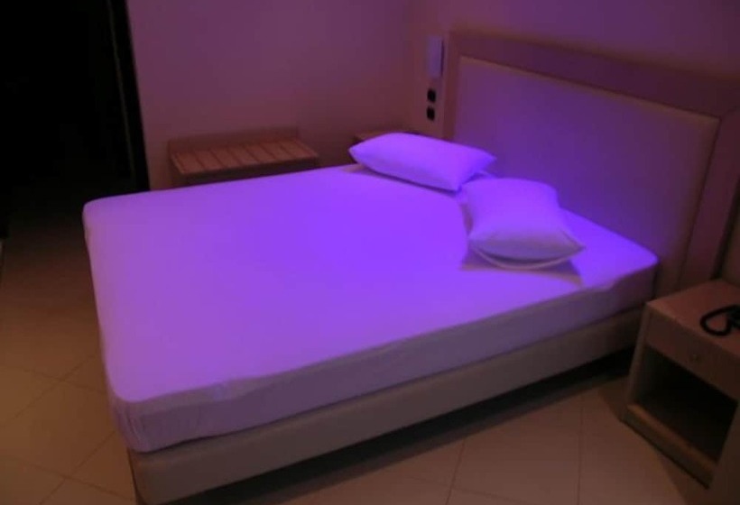 חדר סטנדרט יחיד, Brazil