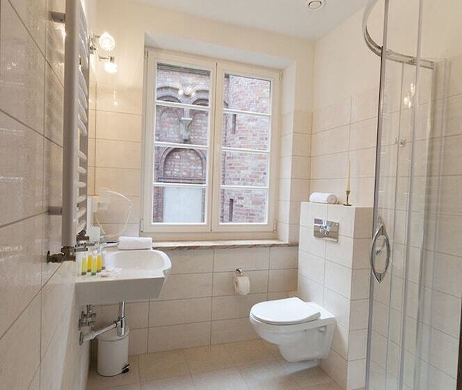 Четырехместный Номер Стандарт, Liberum Residence Old Town