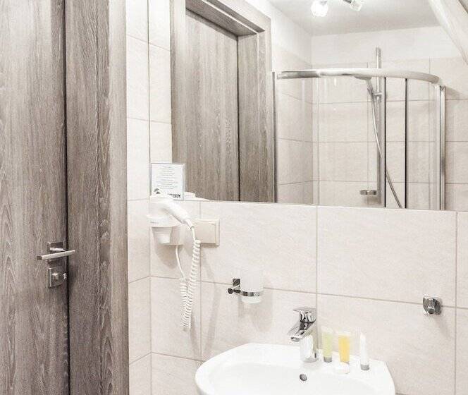 Номер Economy, Liberum Residence Old Town