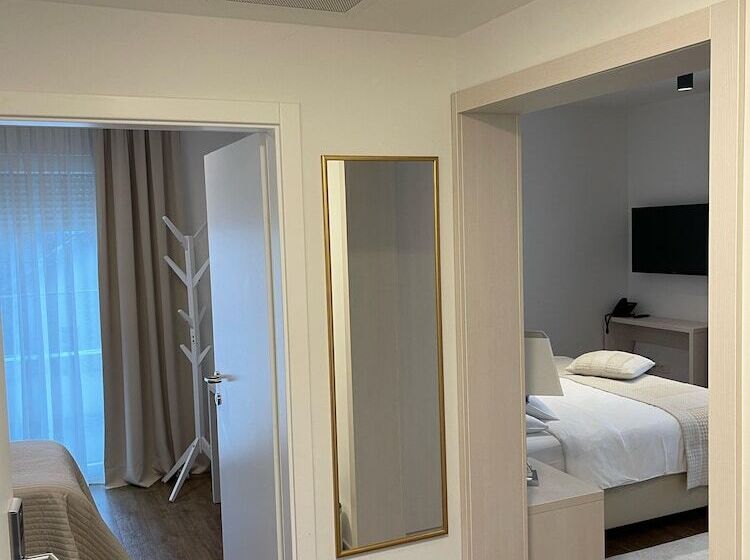 家庭间, Magdalena