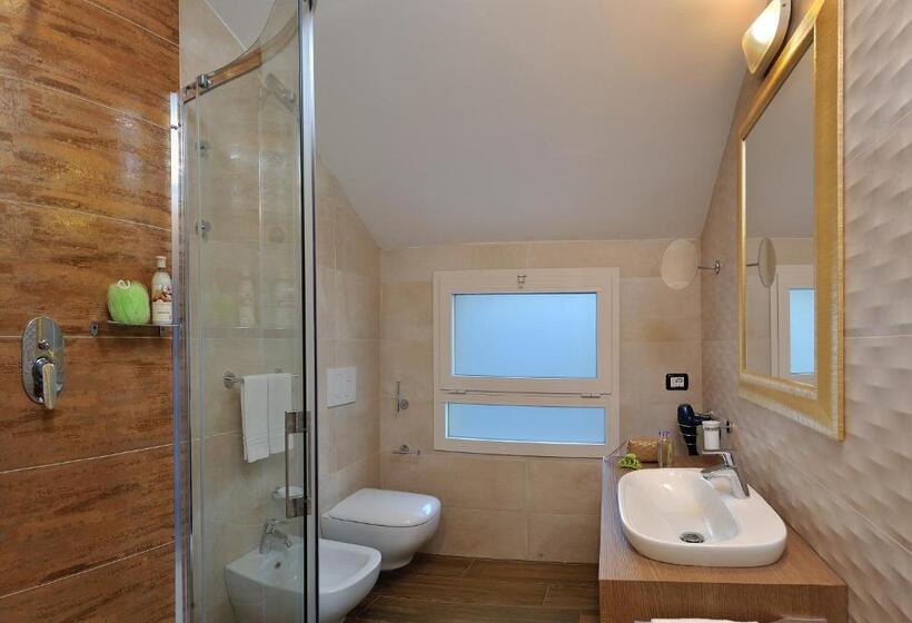 テラス付きスタンダードルーム, Marilena