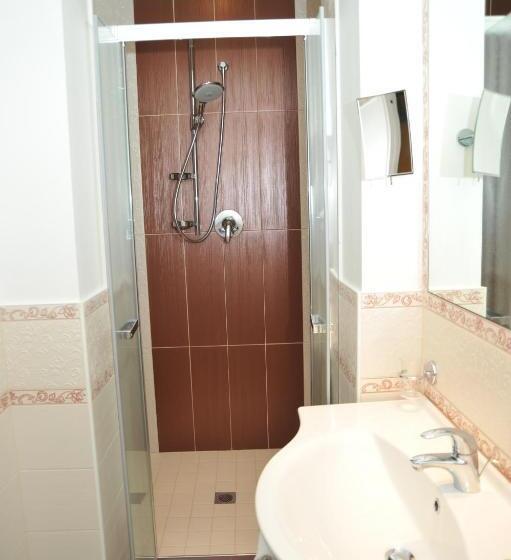 オーシャンビュースタンダードルームバルコニー付き, Marilena