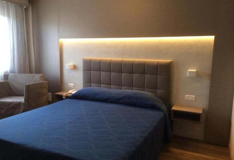 スタンダードルーム, Marilena