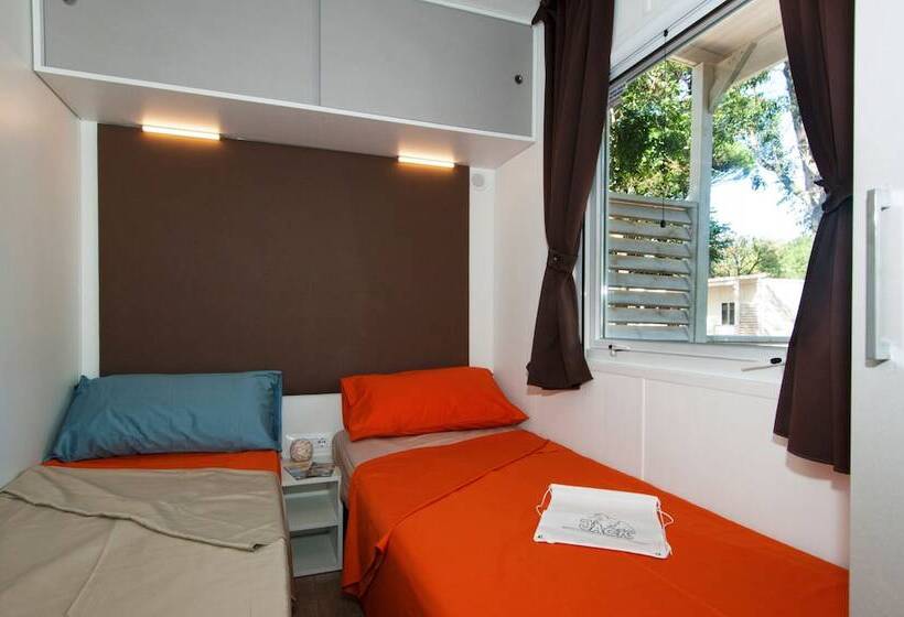 خانه متحرک, Club Del Sole Marina Family Village