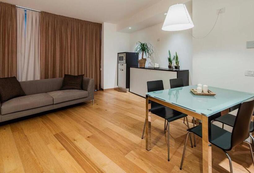 سوییت, Residence Portus