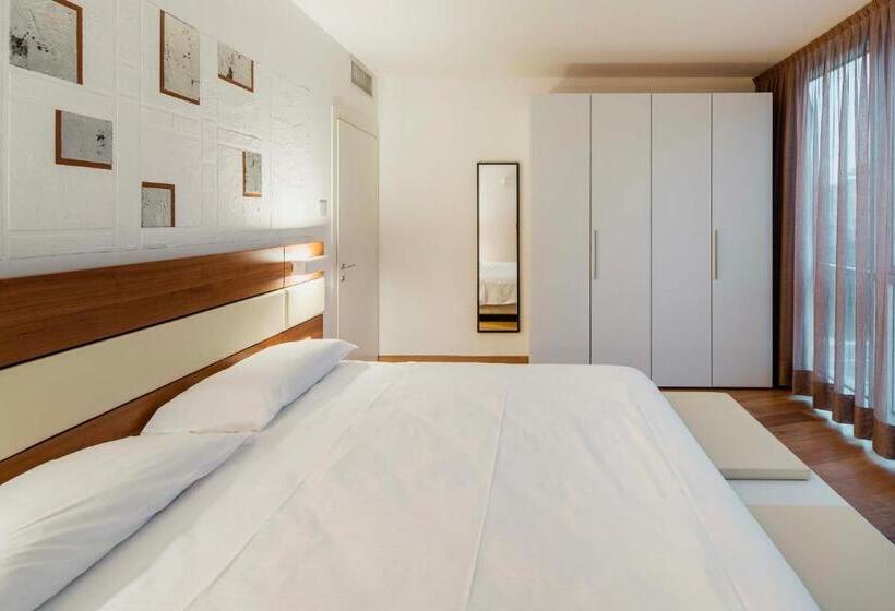 سوییت, Residence Portus