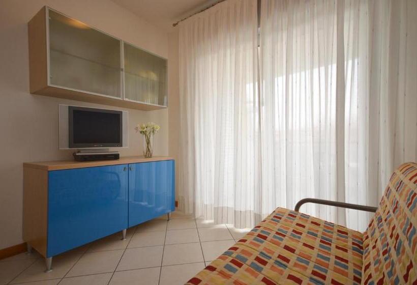 Appartement met 2 Slaapkamers, Villaggio Planetarium Resort