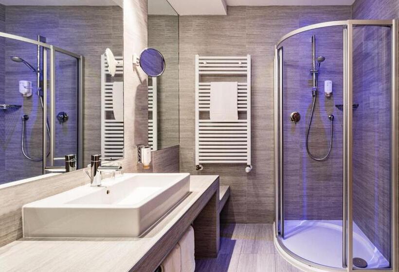 سوییت جونیور راحتی, Falkensteiner Hotel Antholz Adults Only