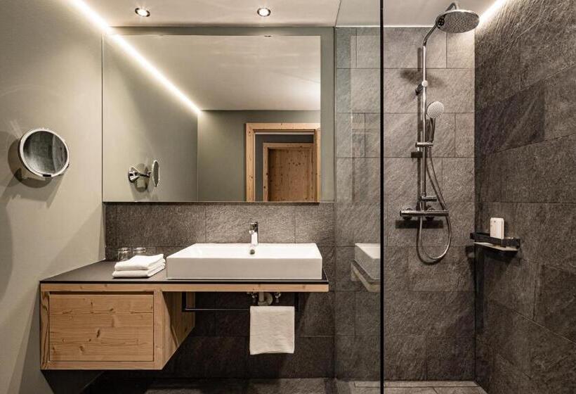 سوییت جونیور لوکس, Falkensteiner Hotel Antholz Adults Only