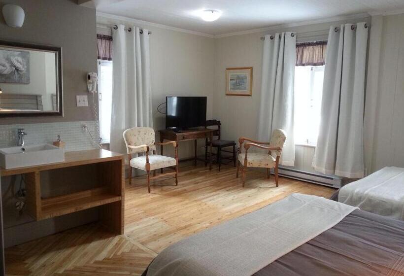 اتاق لوکس چهار تخته, Auberge La Maison Sous Les Pins